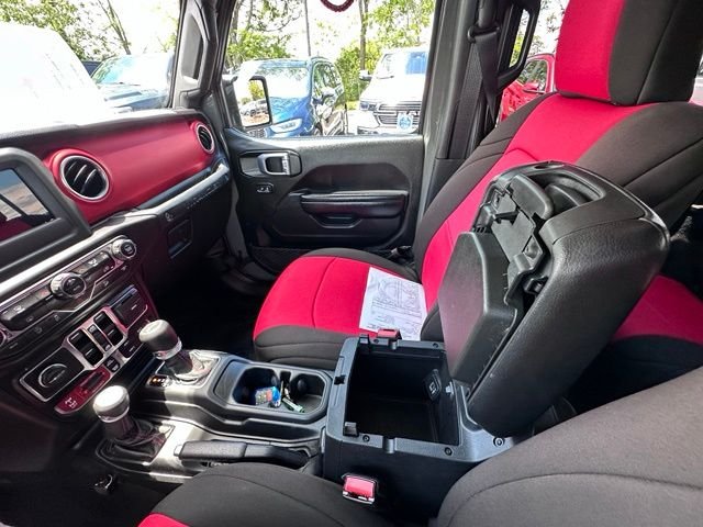 Used 2021 Gray Jeep Unlimited Rubicon image 26