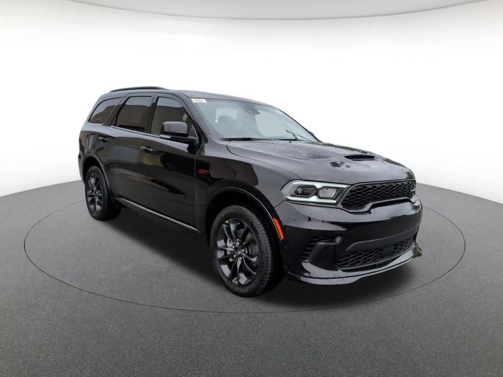 New 2026 Diamond Black Clear-Coat Exterior Paint Dodge GT image 4