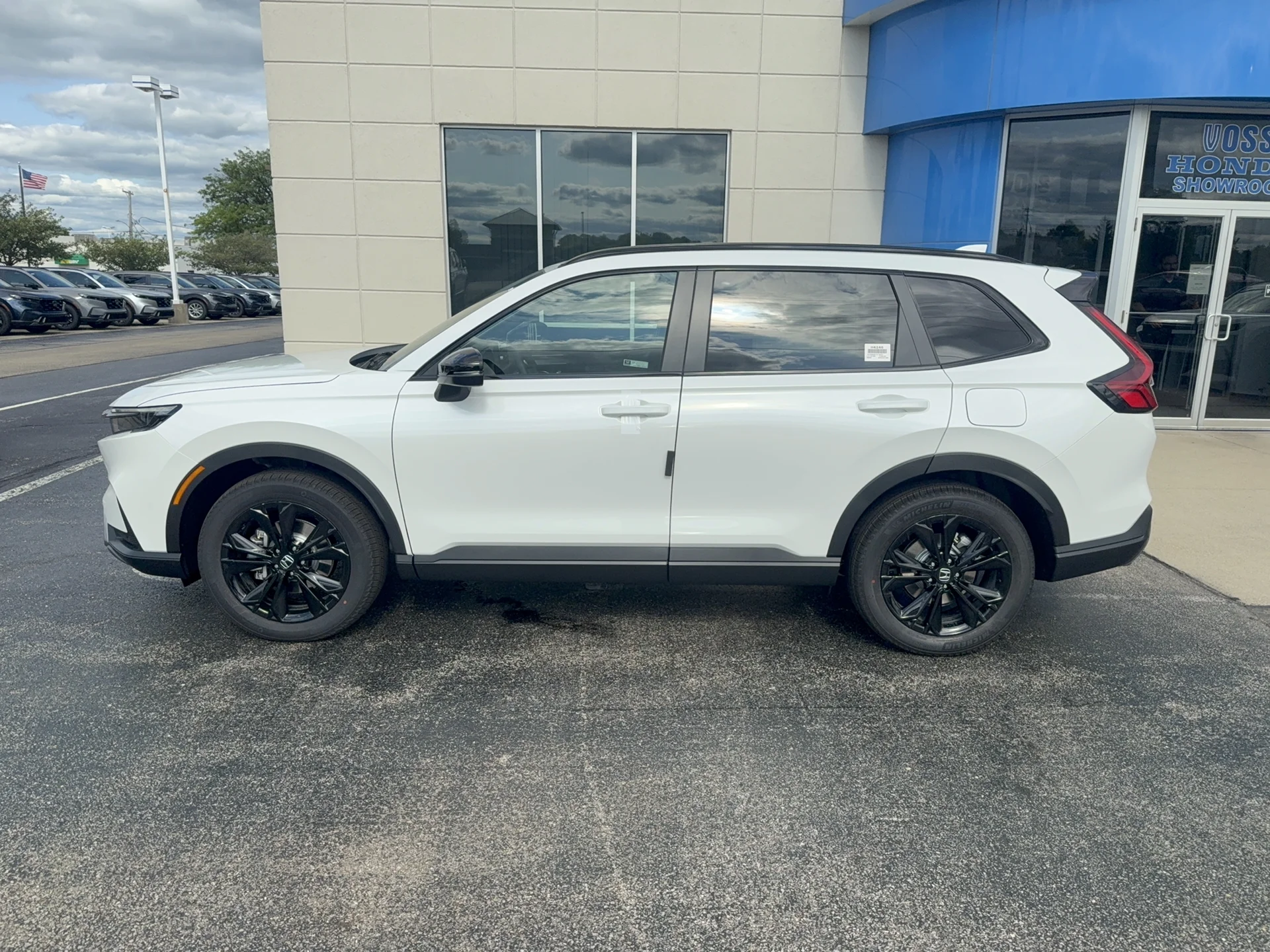 New 2026 Platinum White Pearl Honda Sport Touring image 8