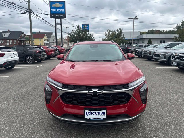 2026 Chevrolet Trax LT - Photo 8