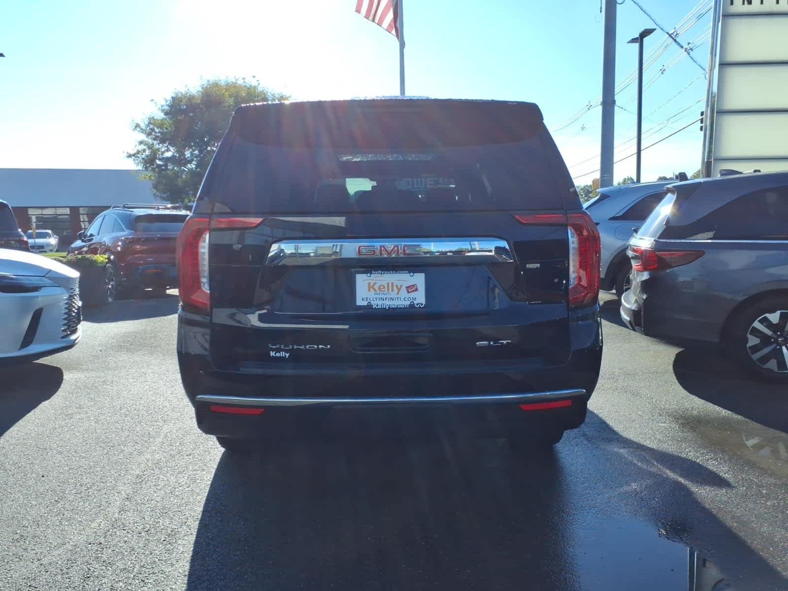 Used 2023 Onyx Black GMC SLT image 5