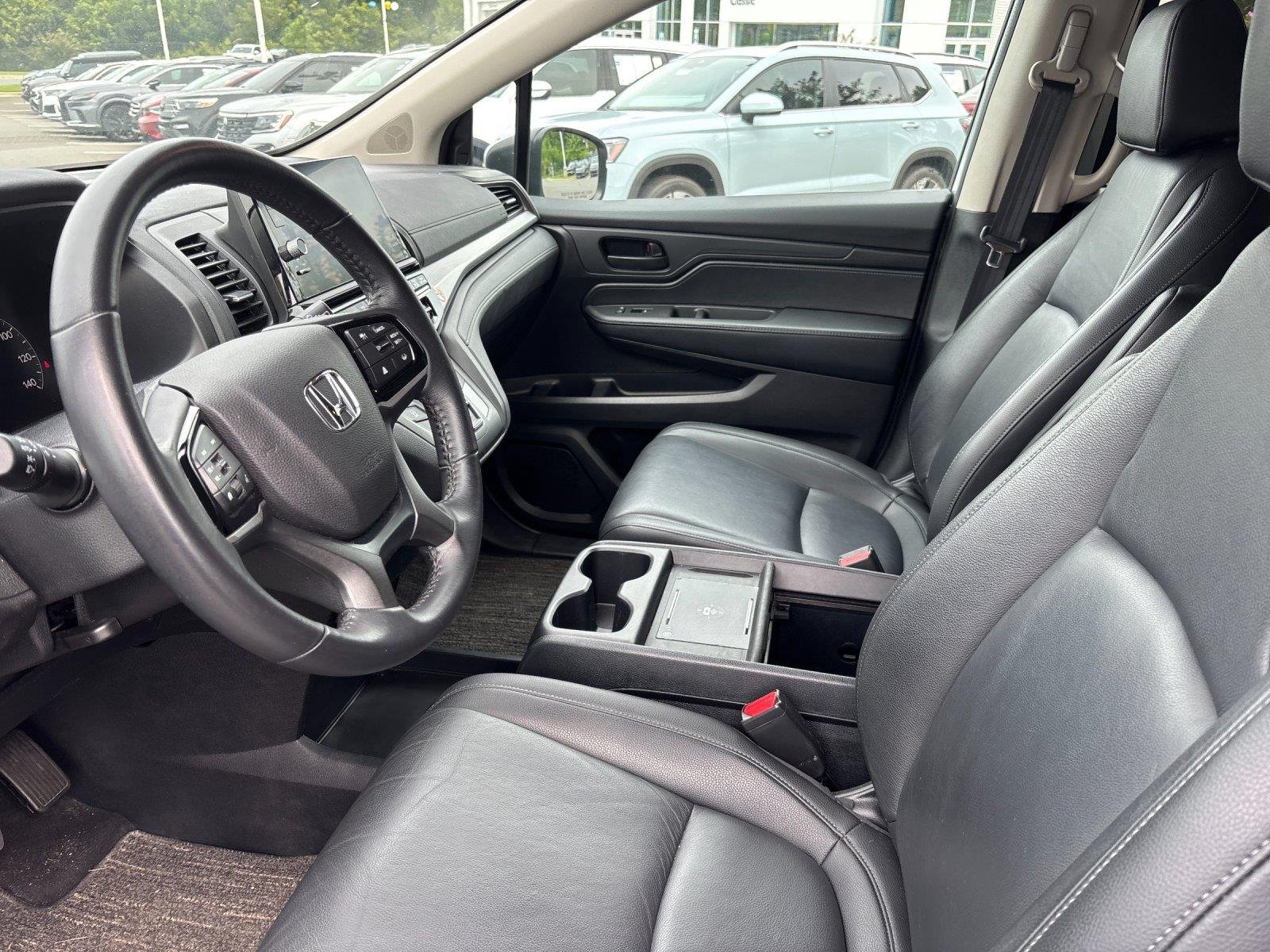 Used 2025  Honda EX-L image 14