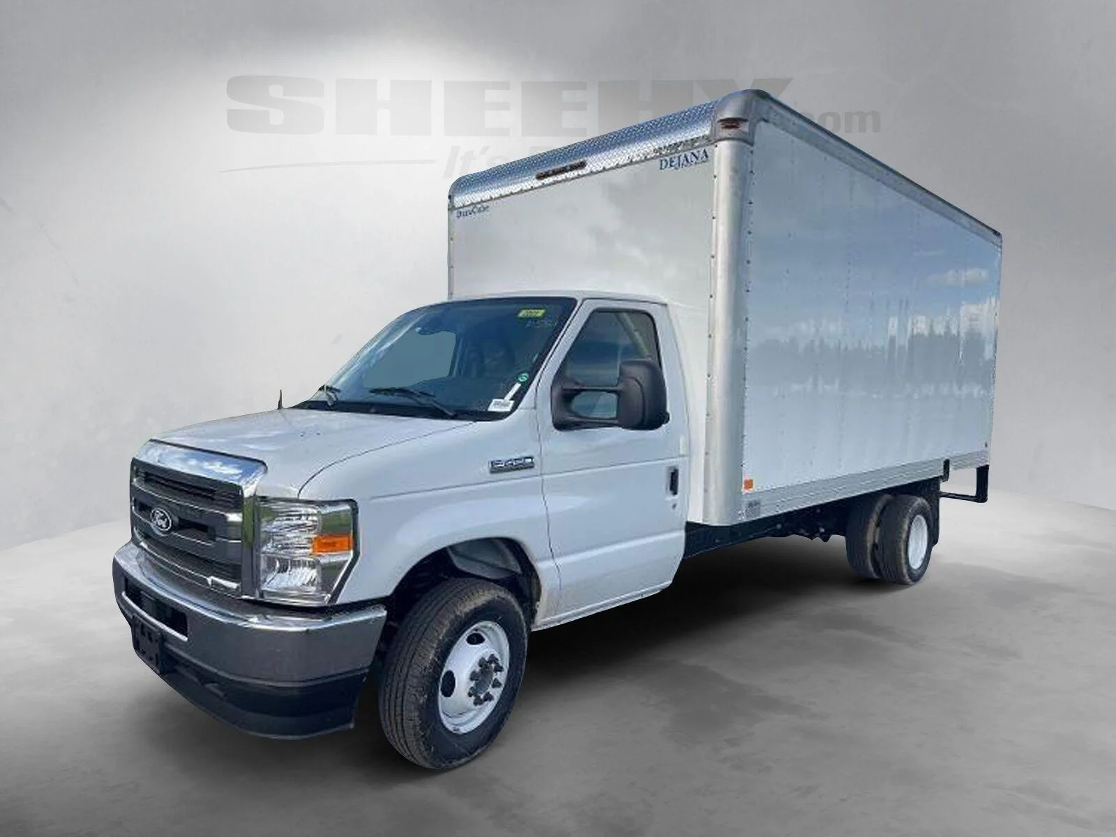 New 2027 Oxford White Ford XL image 3