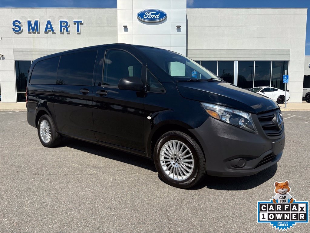 2023 Mercedes-Benz Metris Passenger Van