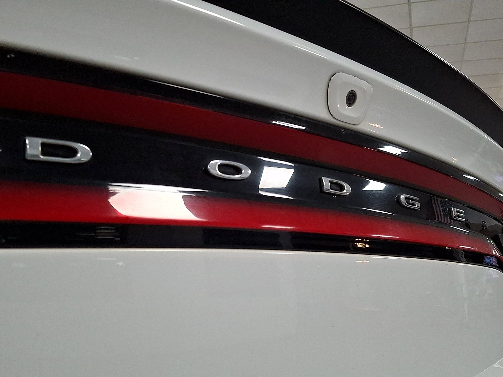 Used 2018 White Knuckle Clearcoat - PW7 Dodge R/T Scat Pack RWD image 28