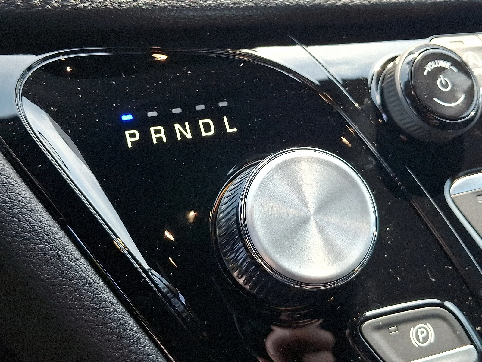 2025 Chrysler Pacifica Select - Photo 19