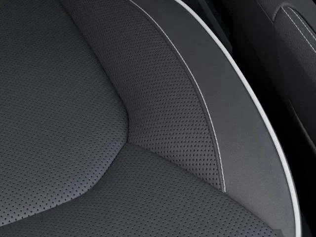 New 2026 Diamond Black Crystal Pearl-Coat Exterior Paint Chrysler Limited image 124