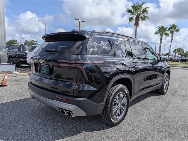 Certified Used 2025 Mosaic Black Metallic Chevrolet LT image 3