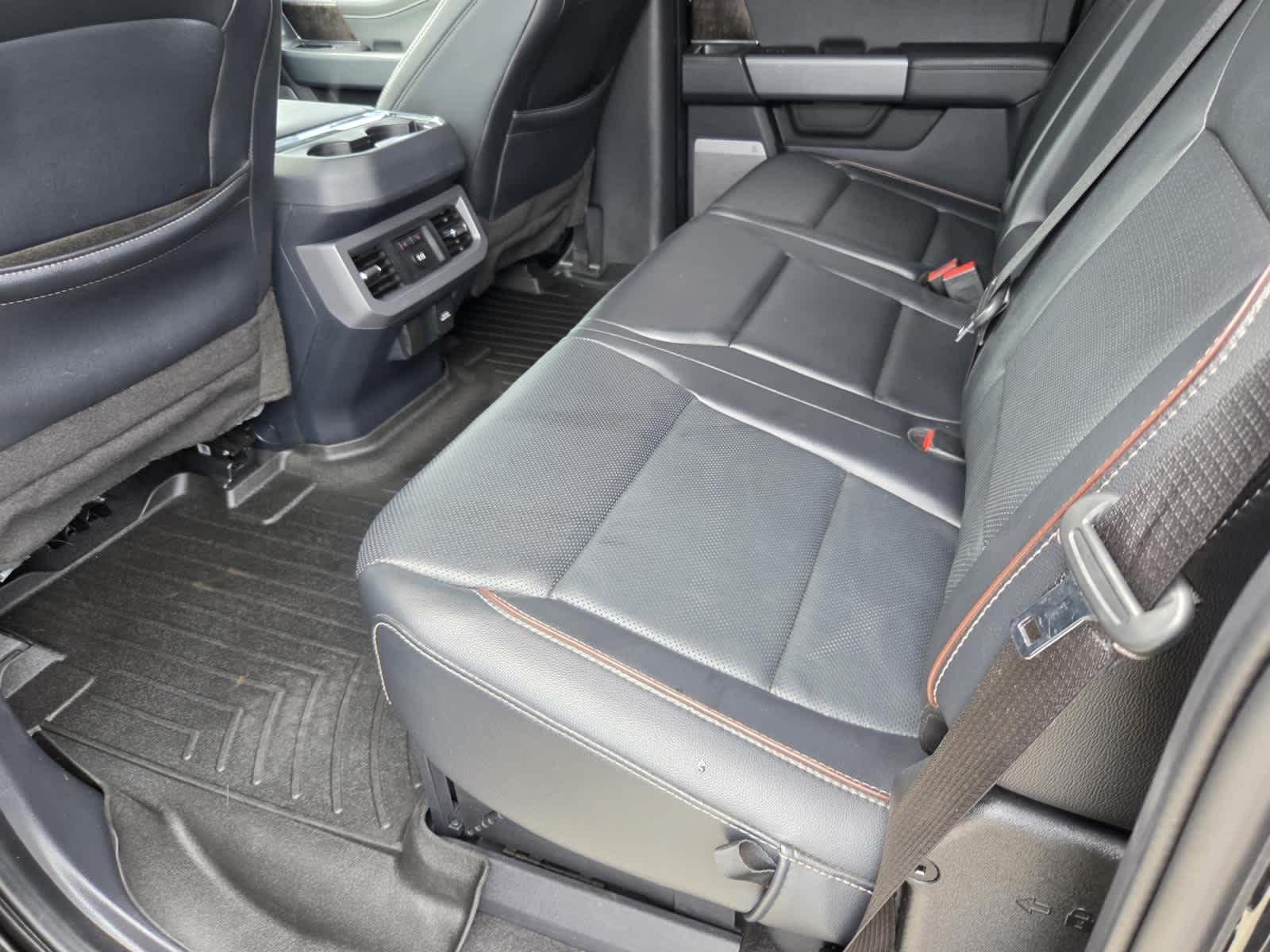 Used 2023 Agate Black Metallic Ford LARIAT image 13
