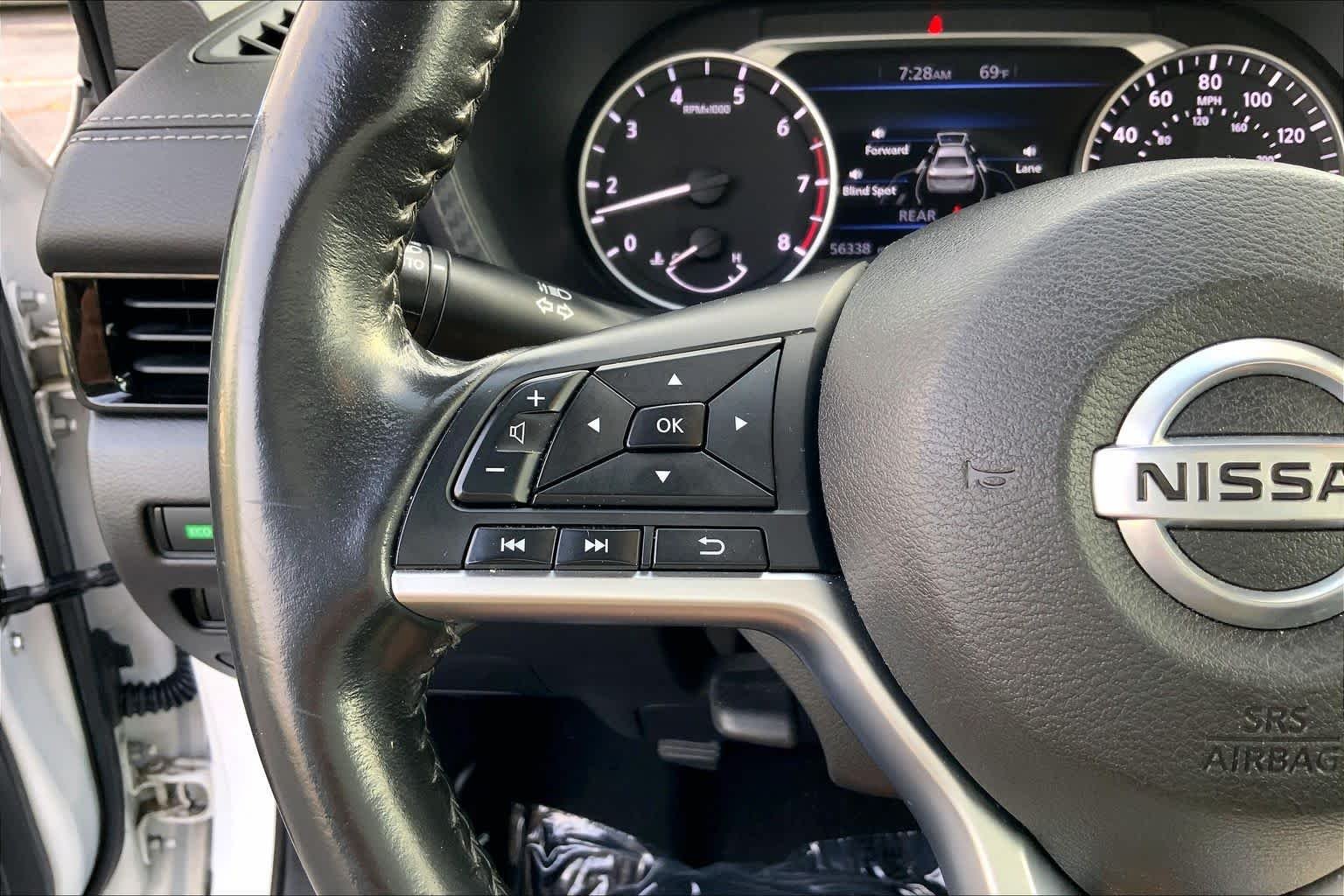 Used 2022 Fresh Powder Nissan SV image 23