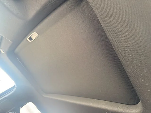 Used 2023  GMC AT4 image 31