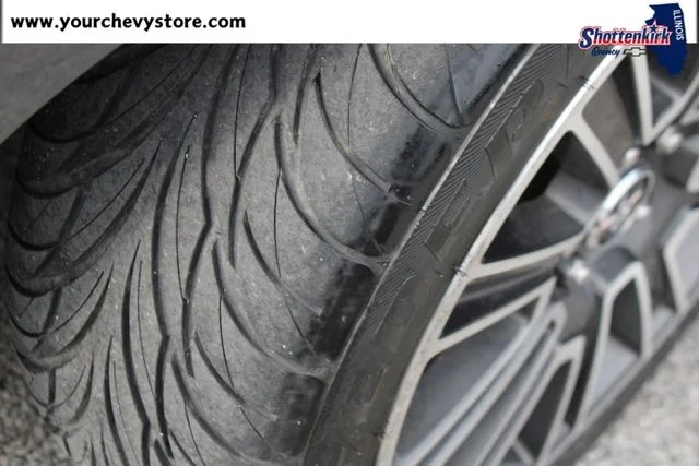 Used 2010 Gray Ford GT image 8
