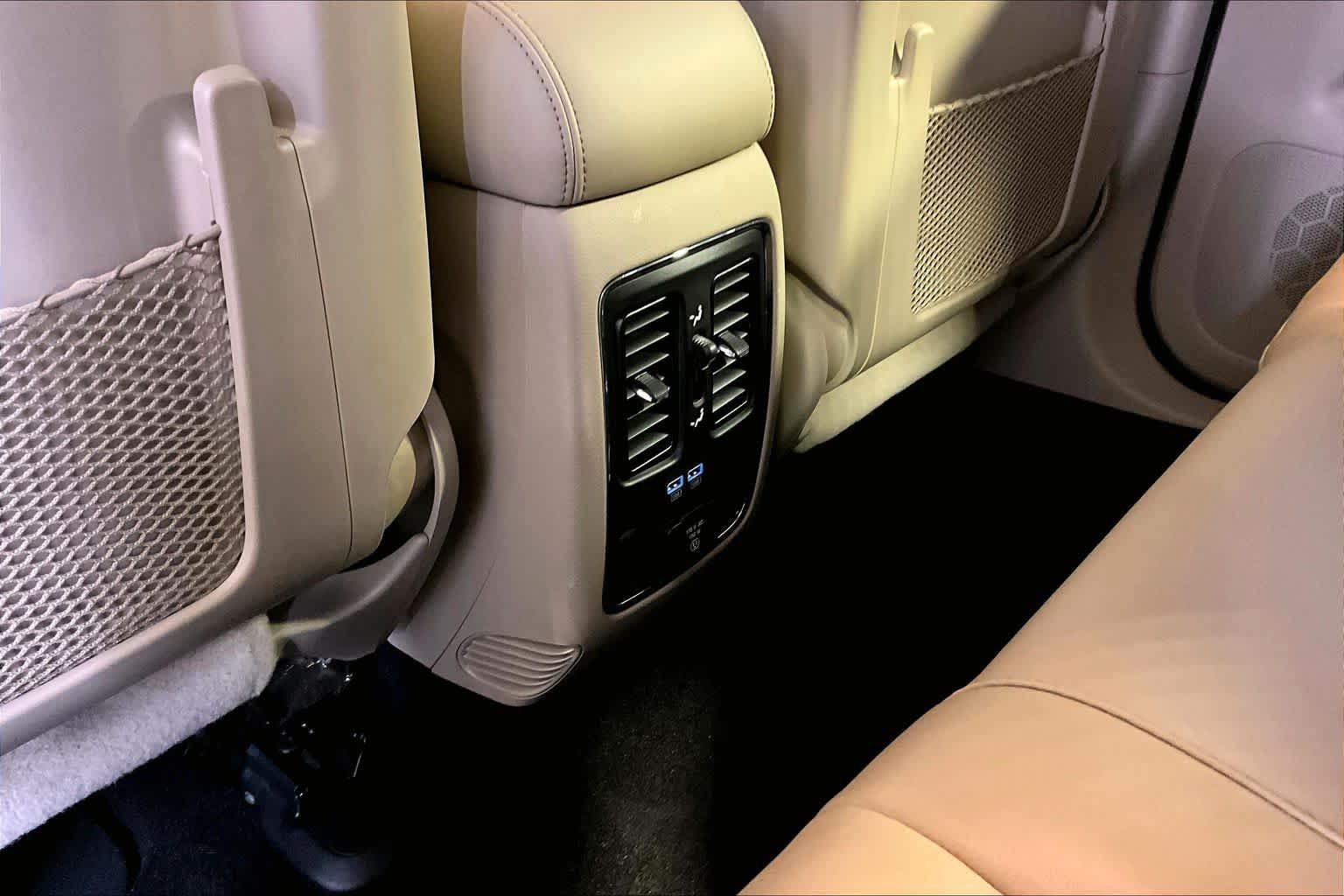 Used 2021 Slate Blue Pearlcoat Jeep Limited image 35