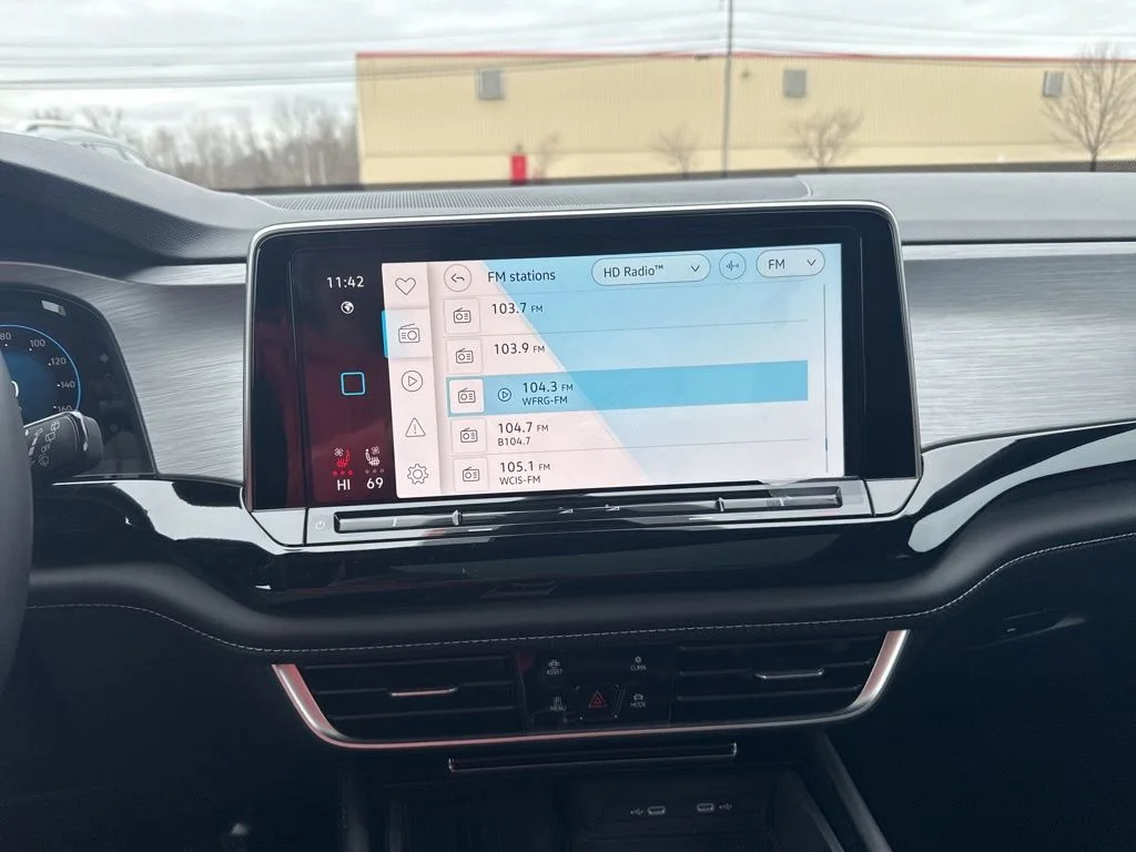 2026 Volkswagen Atlas Cross Sport SE w/Tech - Photo 21