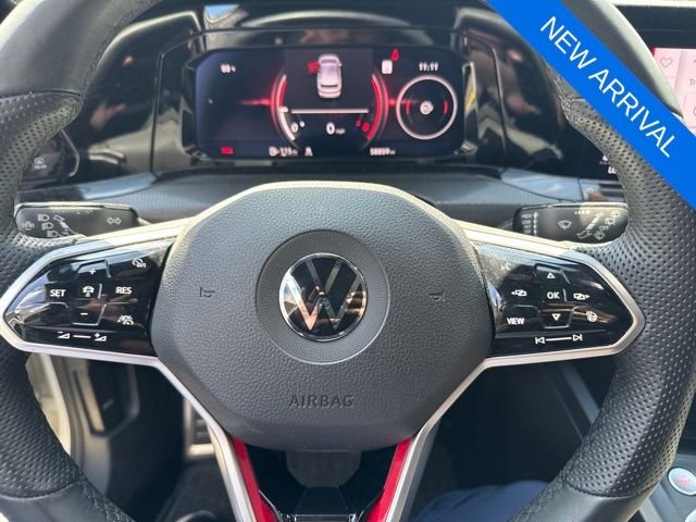 Used 2022 Oryx White Pearl Effect Volkswagen 2.0T SE image 19