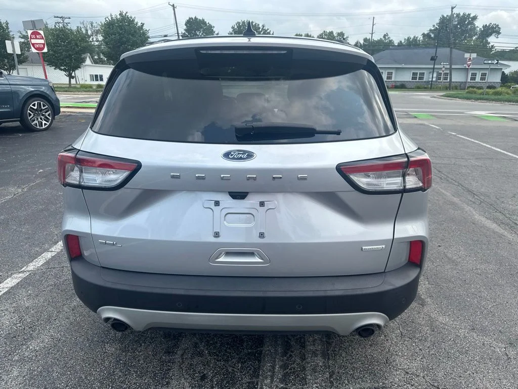 Certified Used 2020 Ingot Silver Ford SEL image 5