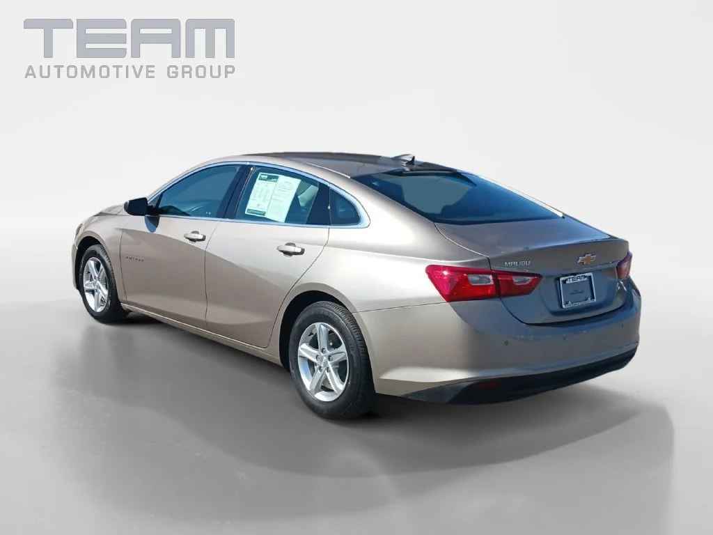 Used 2025 Mineral Gray Metallic Chevrolet LS image 5