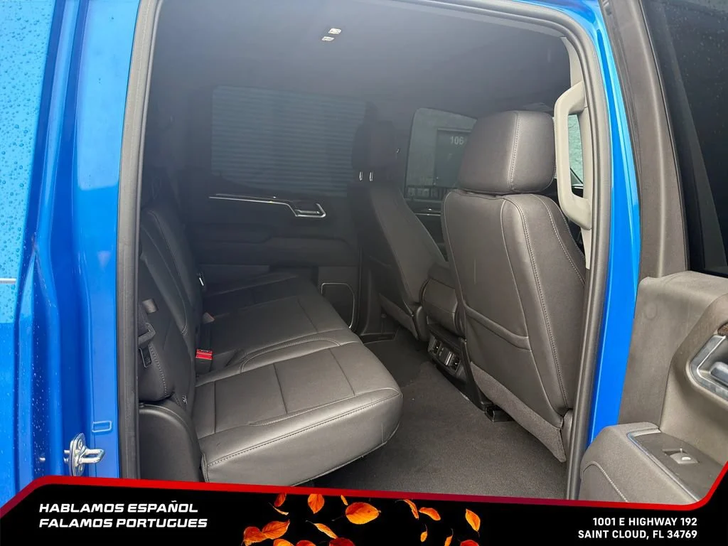 Used 2026 Riptide Blue Metallic Chevrolet LT image 22