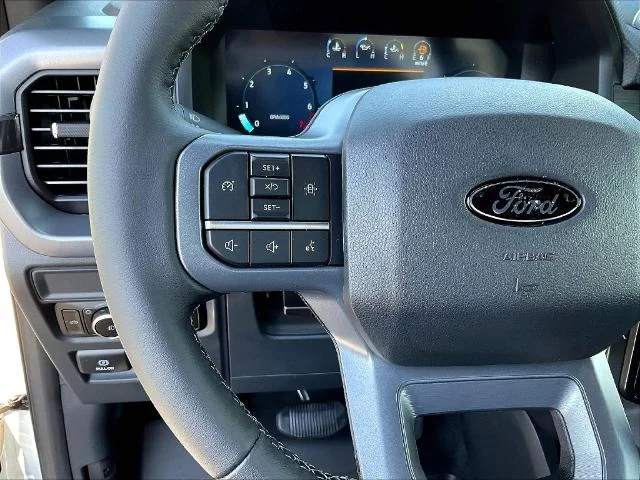New 2026 Oxford White Ford XLT image 20