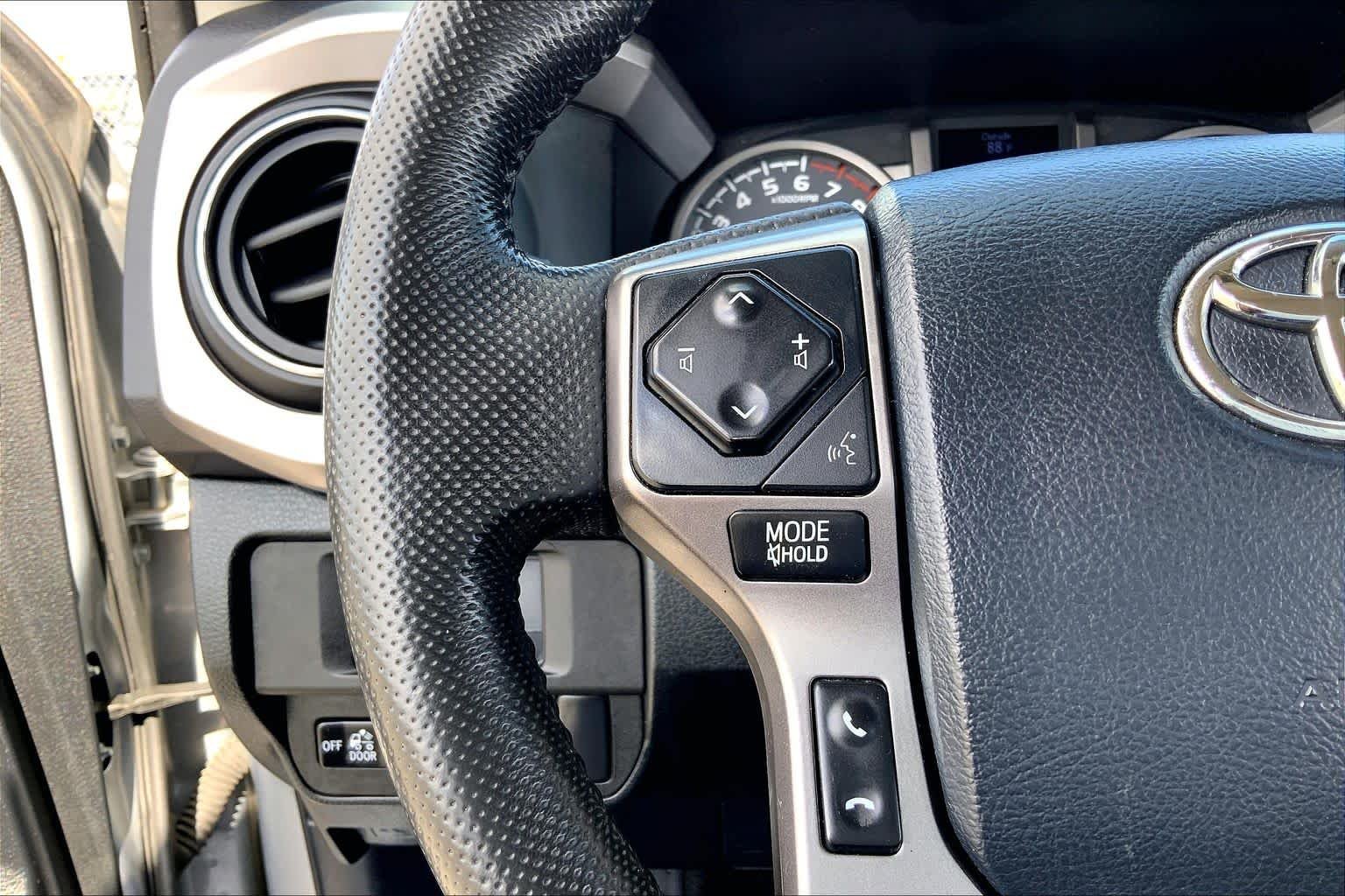 Used 2019 Silver Sky Metallic Toyota SR5 image 23