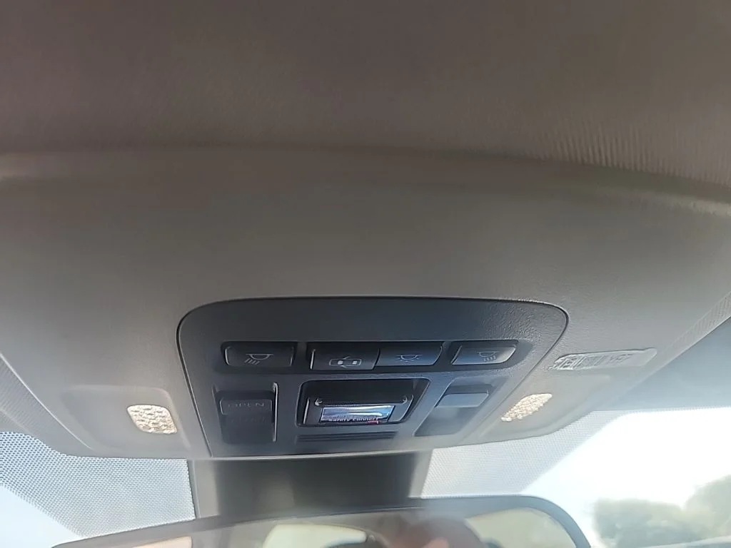 Used 2019 Silver Toyota SE image 25