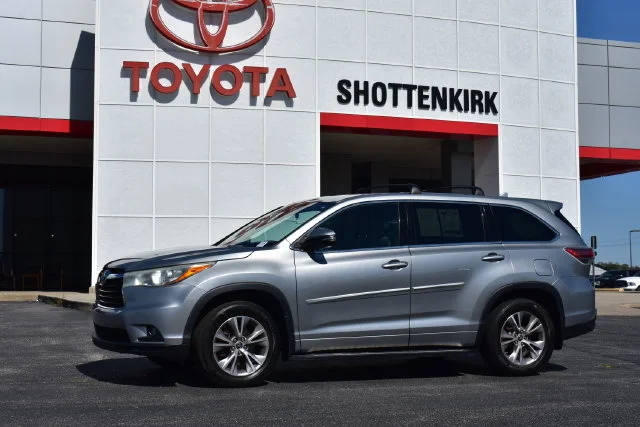 2016 Toyota Highlander