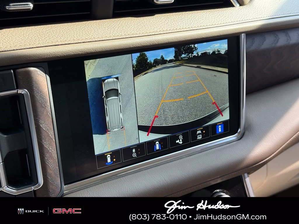 Used 2023 WHITE FROST TRICOAT GMC Denali image 38