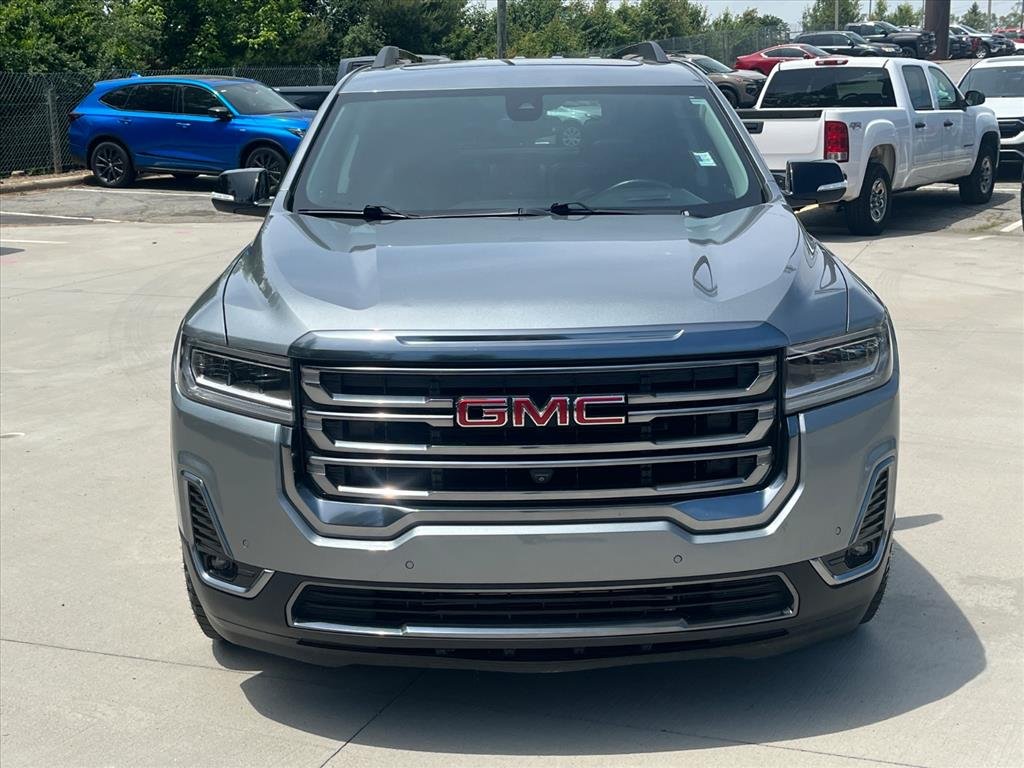 Used 2023 Sterling Metallic GMC AT4 image 6