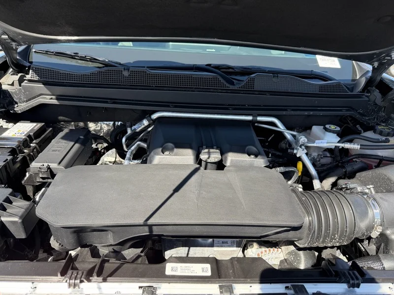 Used 2025 Sterling Gray Metallic Chevrolet ZR2 image 25