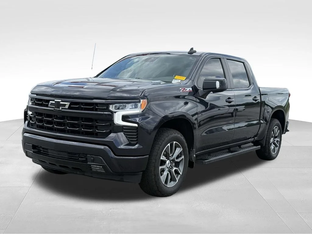 Used 2023 Gray Chevrolet RST image 1