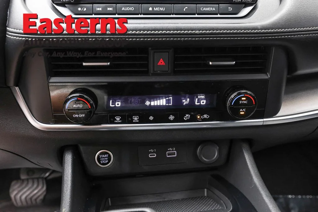 Used 2023 Gray Nissan SV image 19