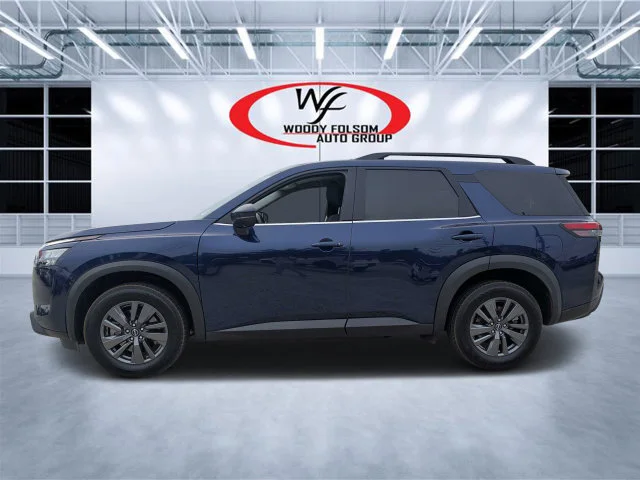 Used 2024 Blue Nissan SV image 6