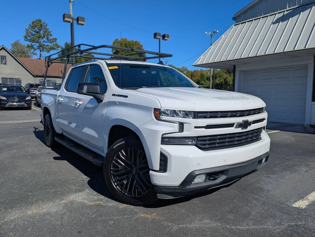Used 2020 White Chevrolet RST image 1