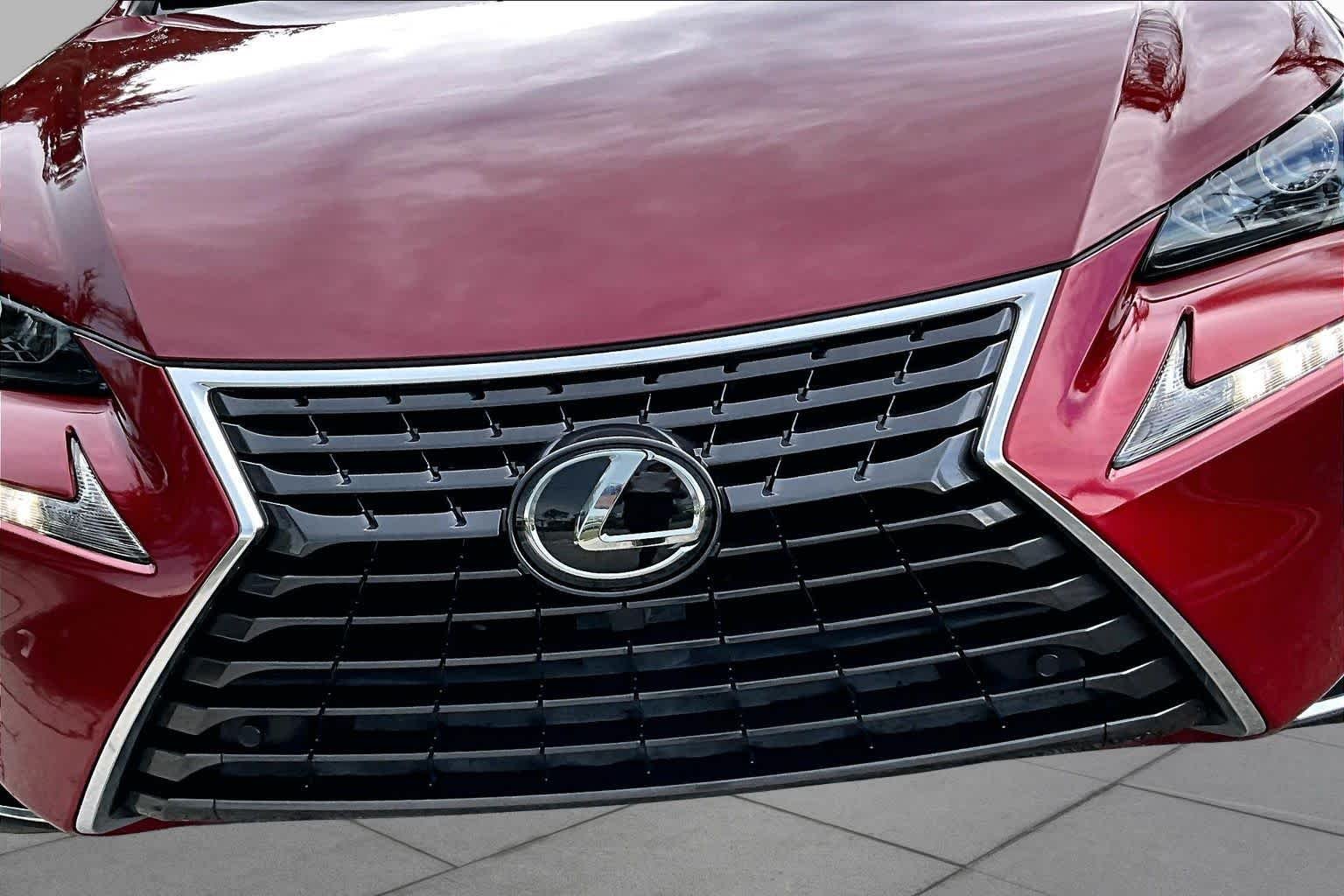 Used 2020 Matador Red Mica Lexus  image 30