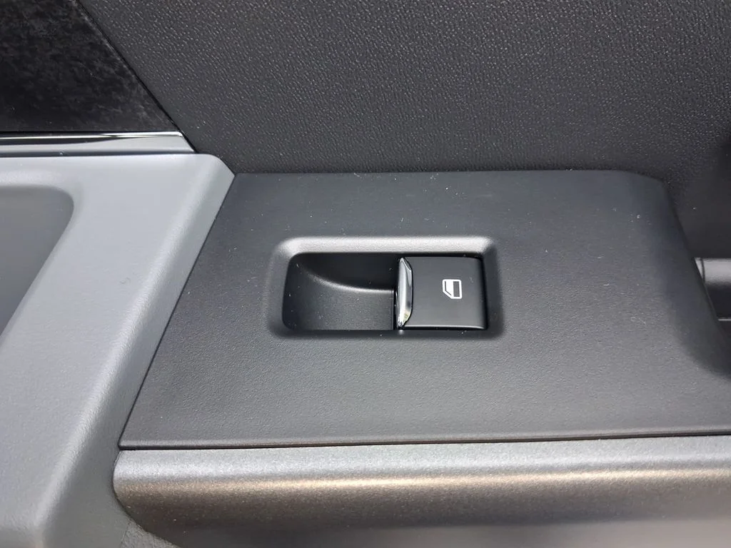 New 2026 Carbonized Gray Metallic Ford F-250® XLT image 64
