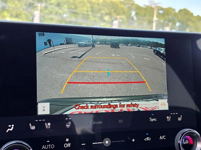 Used 2024 Green Lexus 350 Premium image 32