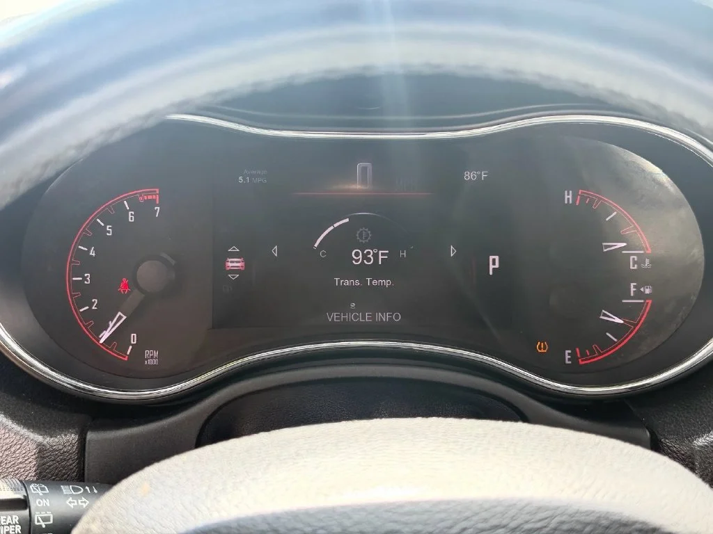 Used 2014 Black Dodge SXT image 23