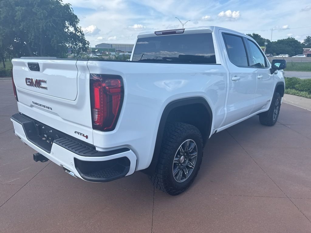 Used 2026 White GMC AT4 image 4