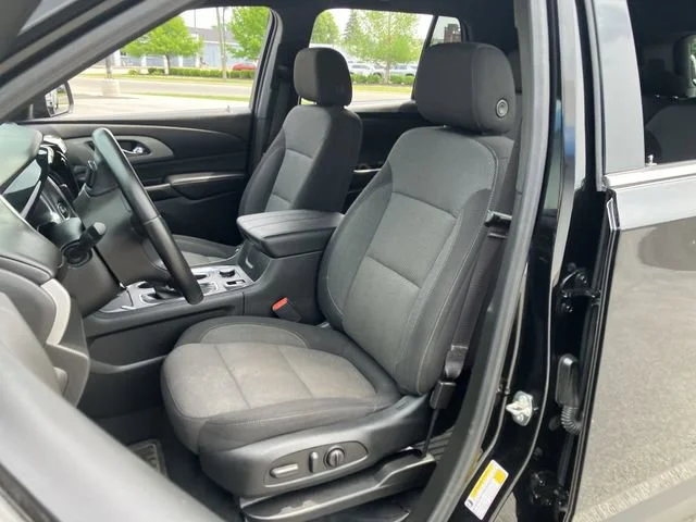 2023 Chevrolet Traverse 1LT - Photo 18