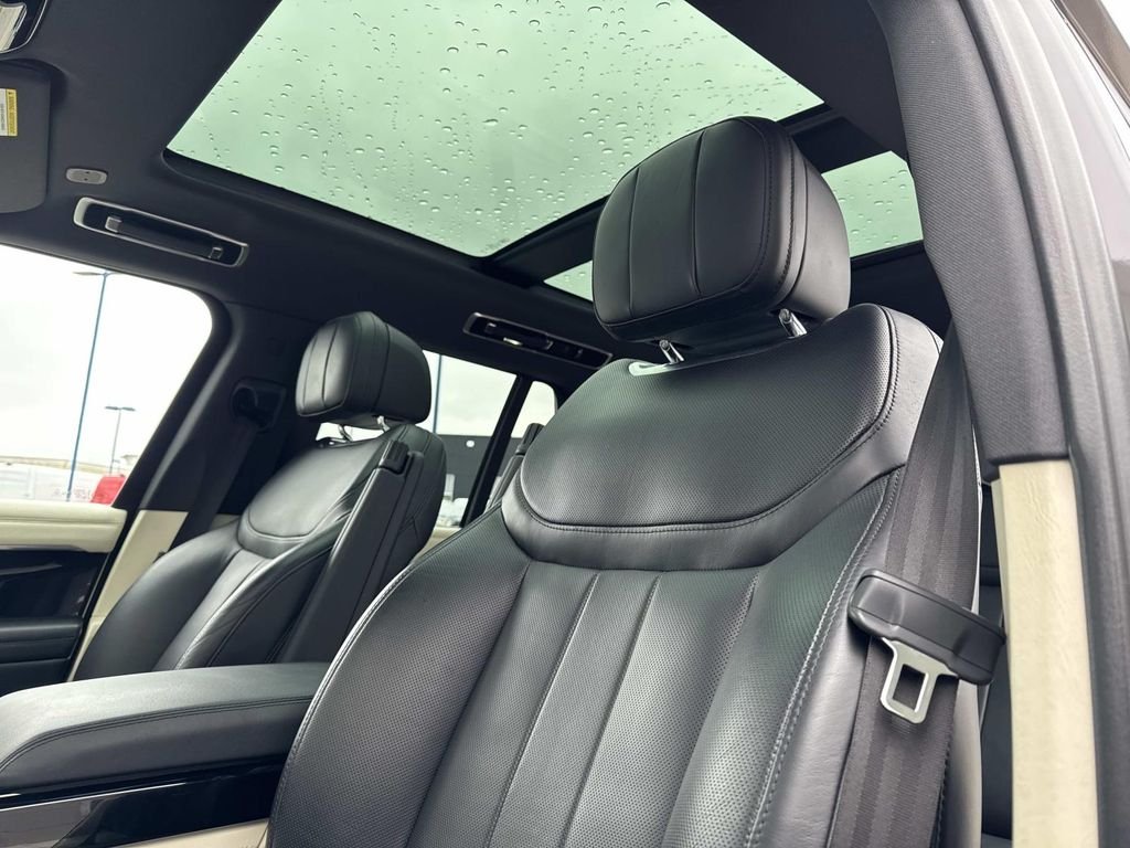 Certified Used 2023 Santorini Black Metallic Land Rover SE image 20