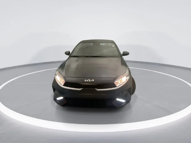 Used 2023 Gray Kia GT-Line image 9