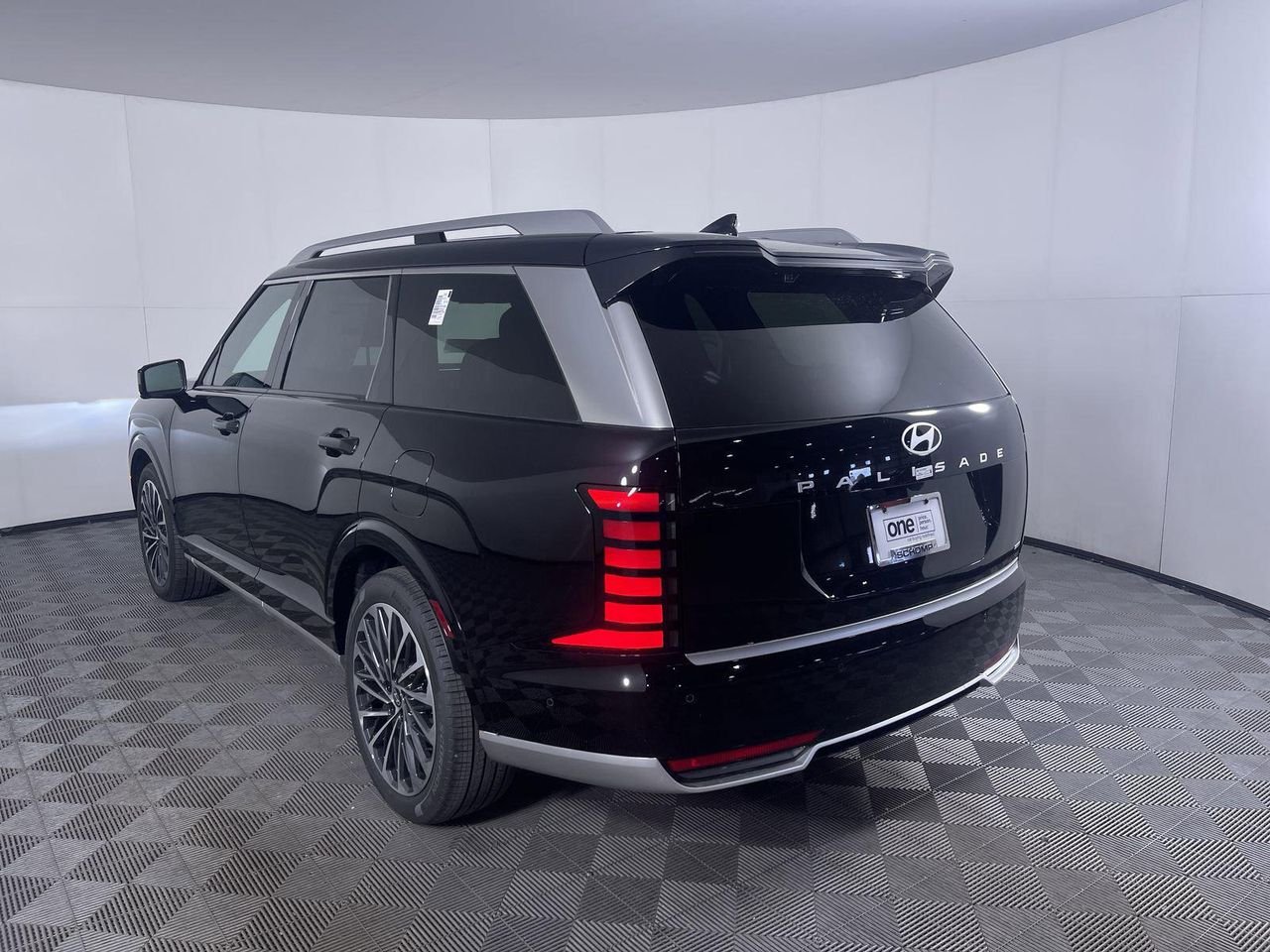 New 2026 Abyss Black Pearl Hyundai Calligraphy AWD image 7