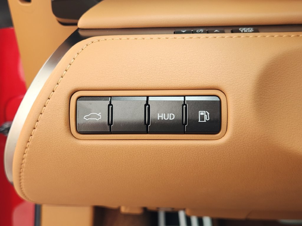 Used 2018 Infrared Lexus 500 image 22