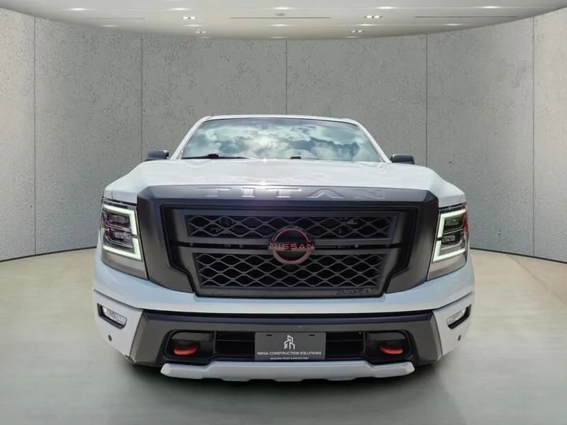 Used 2024 Glacier White Nissan PRO-4X image 34