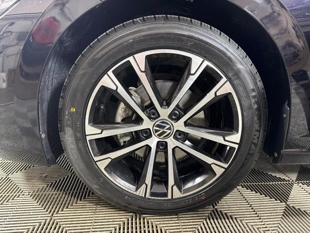 Certified Used 2023 Deep Black Volkswagen 1.5T Sport image 10