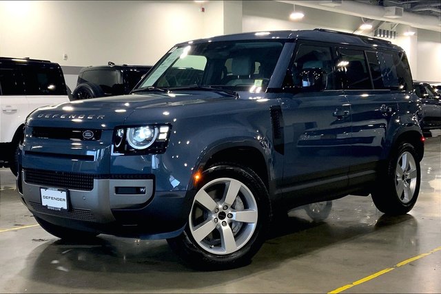 2026 Land Rover Defender 110 S