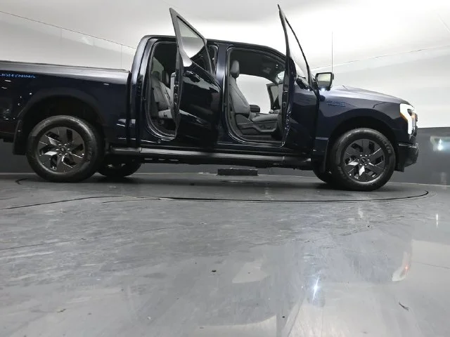 Certified Used 2025 Antimatter Blue Metallic Ford Flash image 47