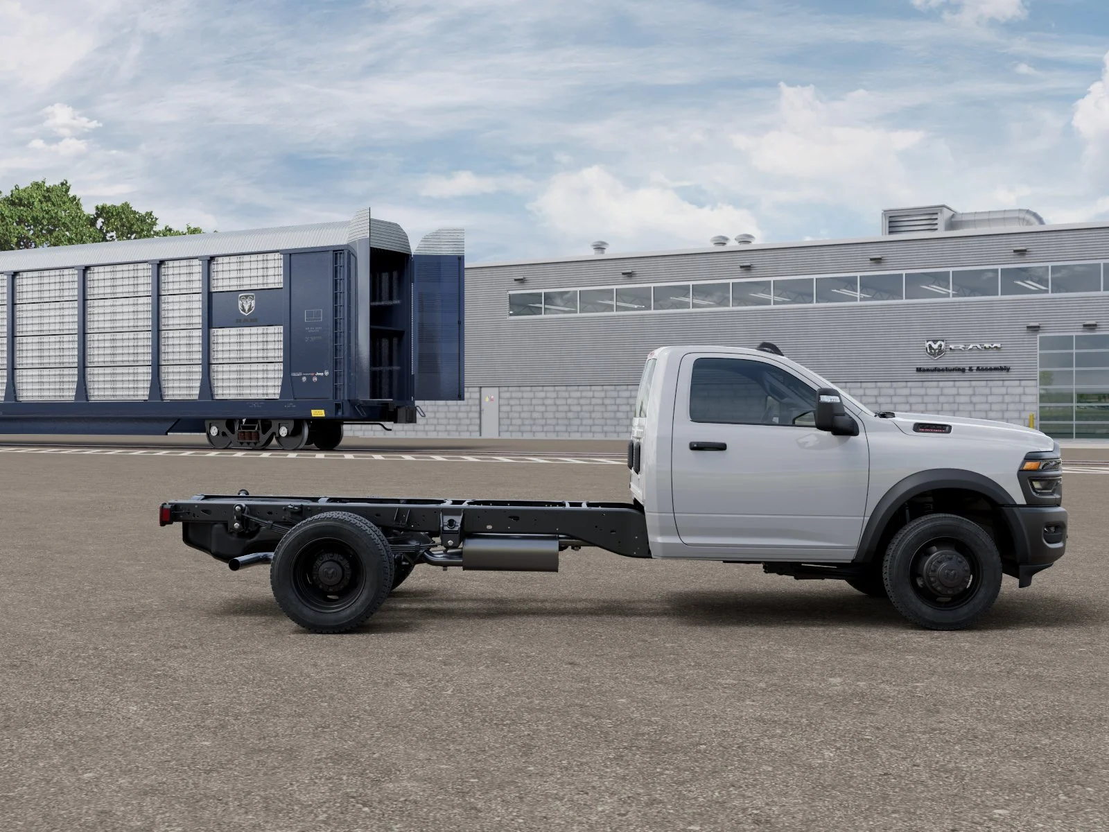 New 2026 Bright White Clear-Coat Exterior Paint RAM TRADESMAN image 12