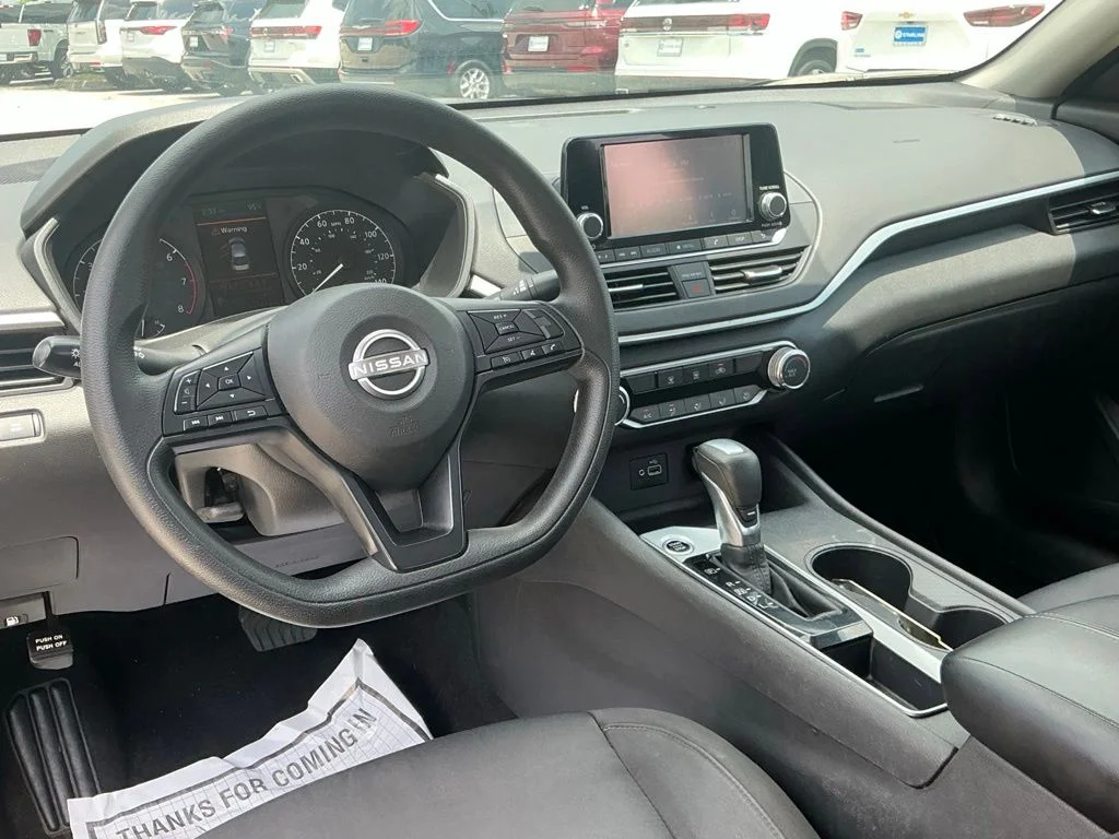 Used 2024 Black Nissan 2.5 S image 27