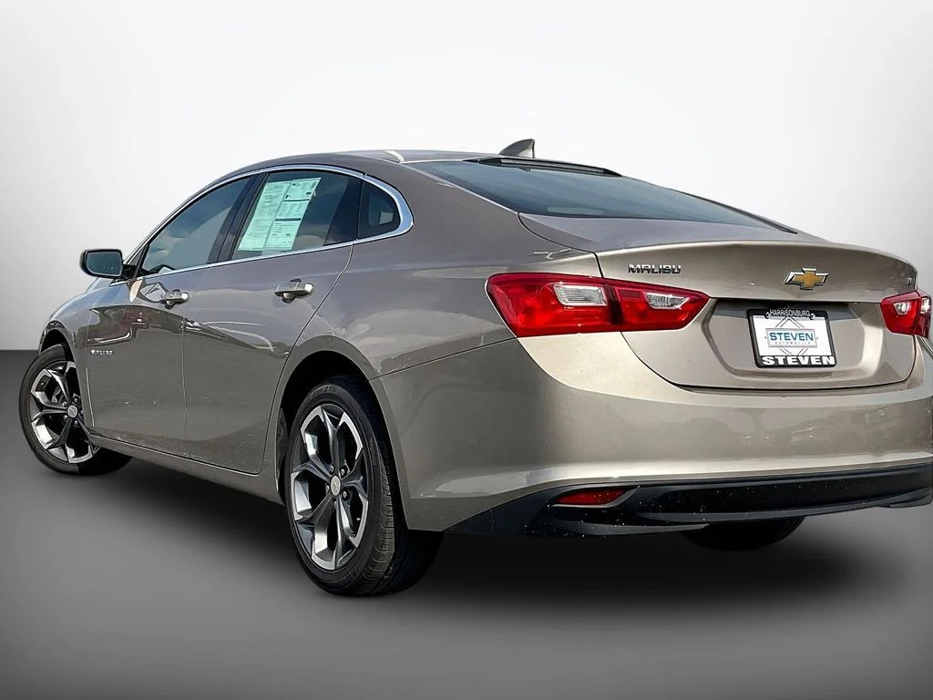 Certified Used 2023 Mineral Gray Metallic Chevrolet LT image 4